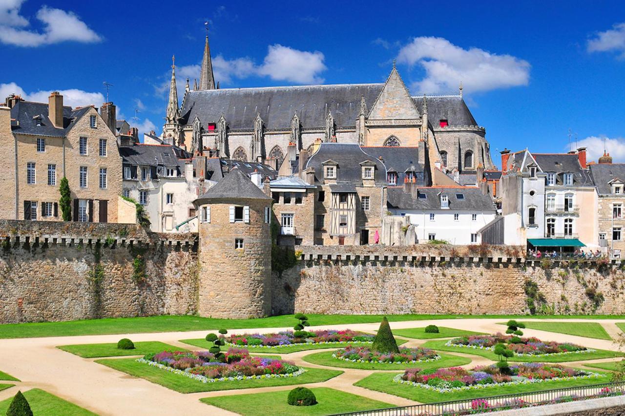 Studio Bien Agence 30m2 Aux Remparts De Appartement